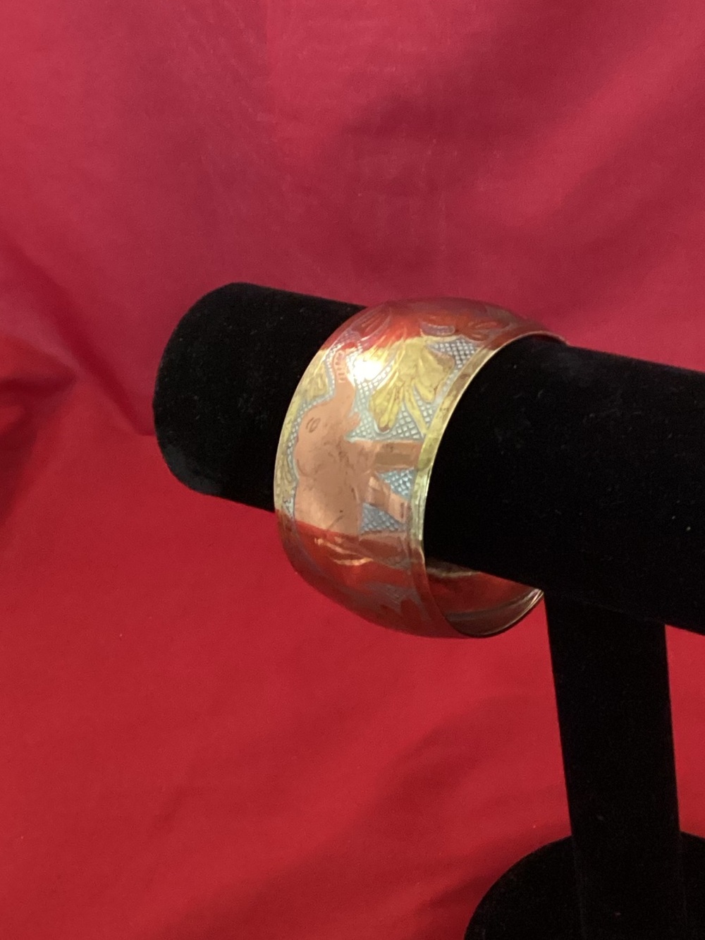 Vintage large Brass metallic Elephant Bracelet